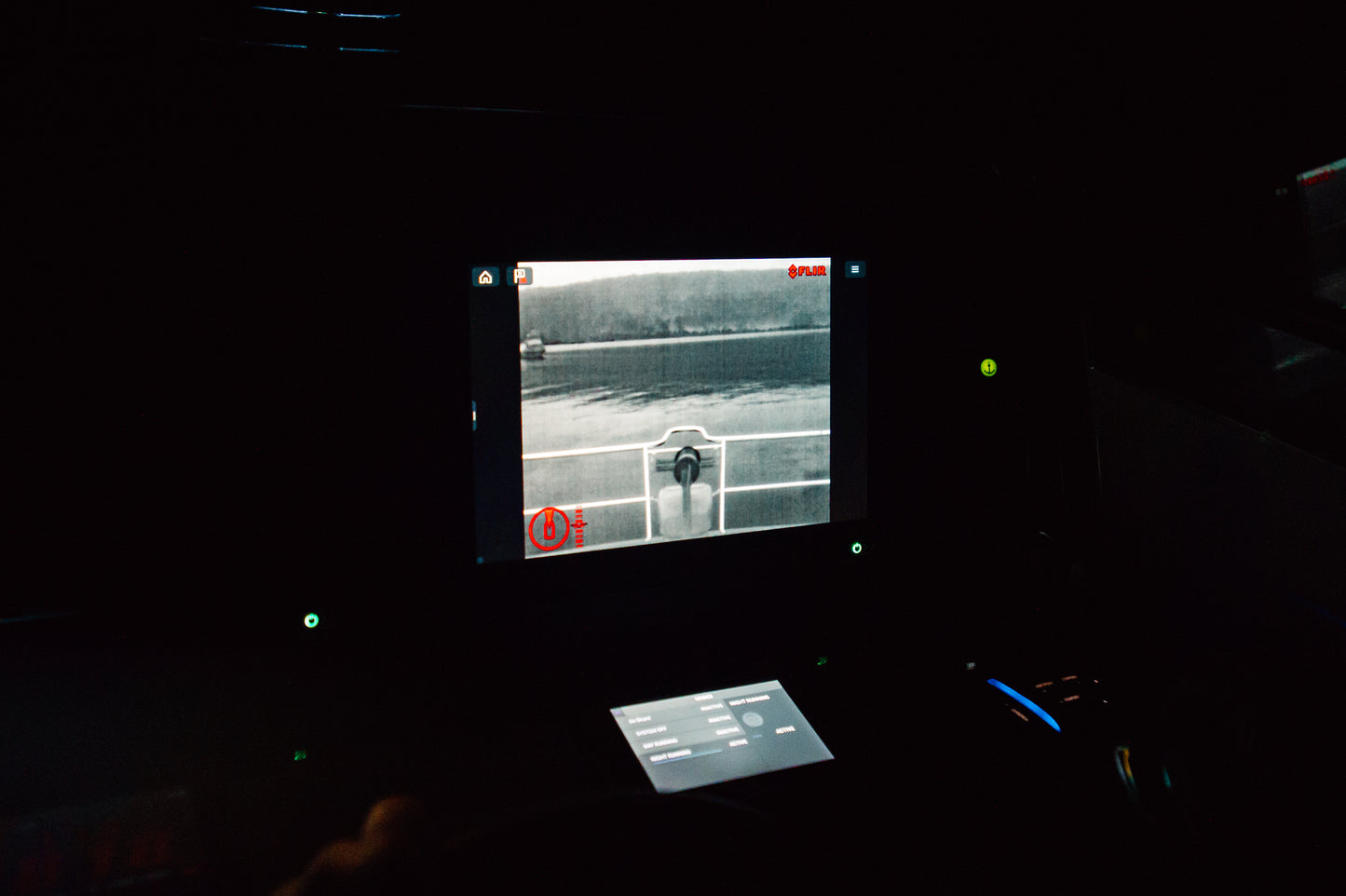 FLIR M232