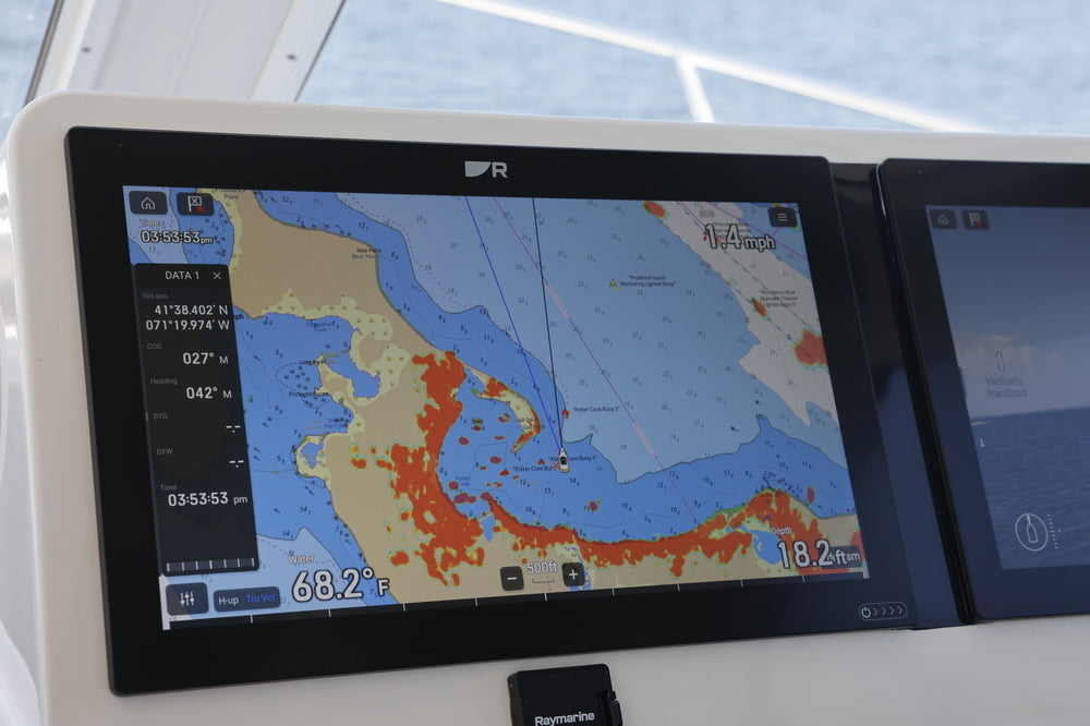 Raymarine - Axiom 2 XL Premium, Glass Bridge Chartplotters